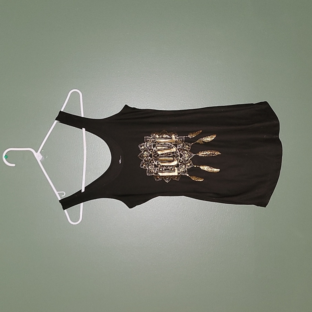 No boundaries tank top medium worn once great condition